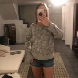 Gray flower print sweatshirt